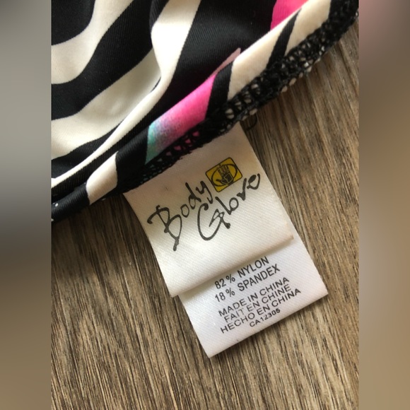 Zebra Multi Coloured Bikini Top - Picture 2 of 2